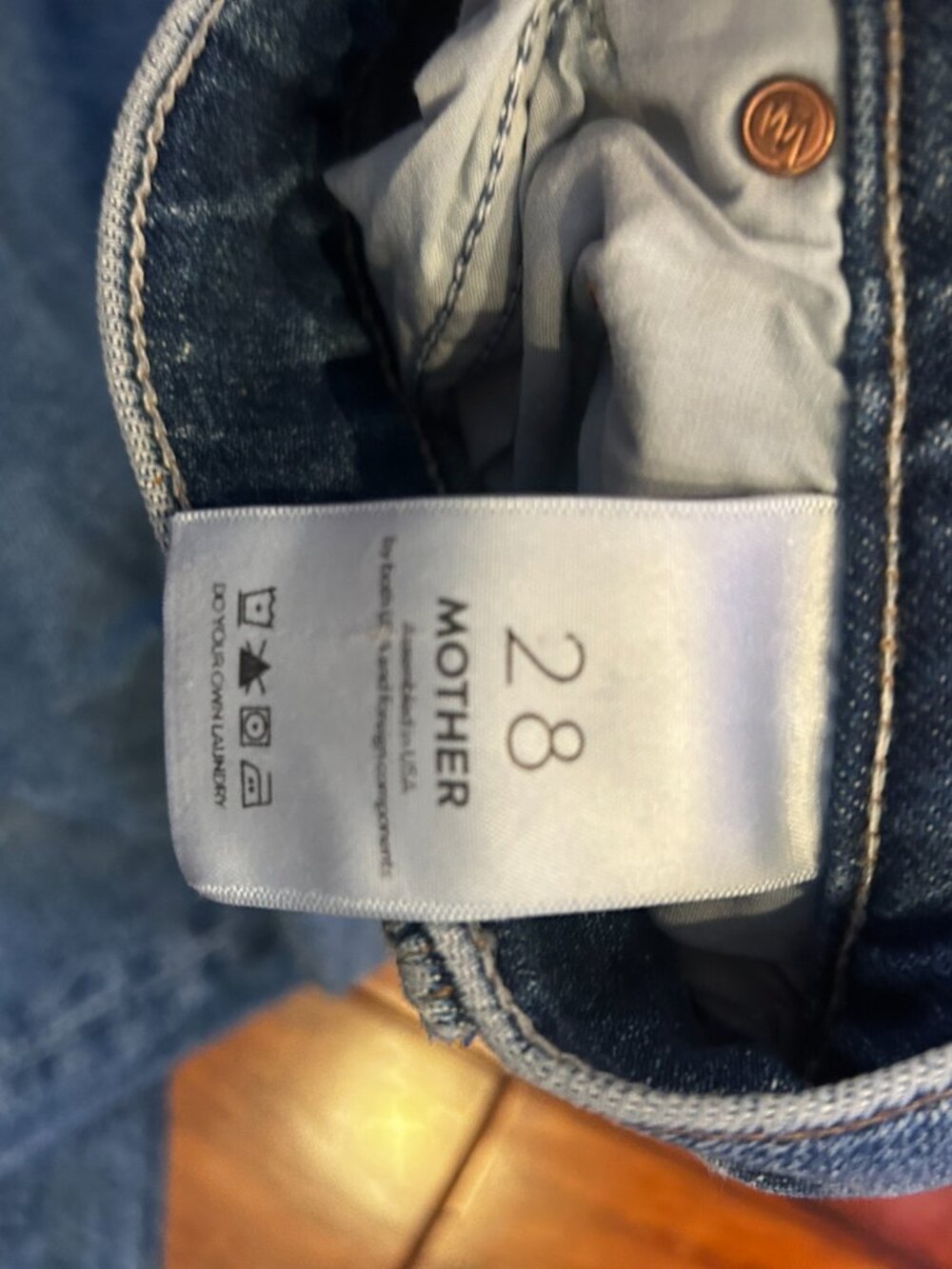 MOTHER The Scrapper Ankle Jeans Cowboys Don't Cry Size 28 - Picture 8 of 8